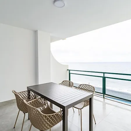 Sunset Cove Funchal (Madeira)
